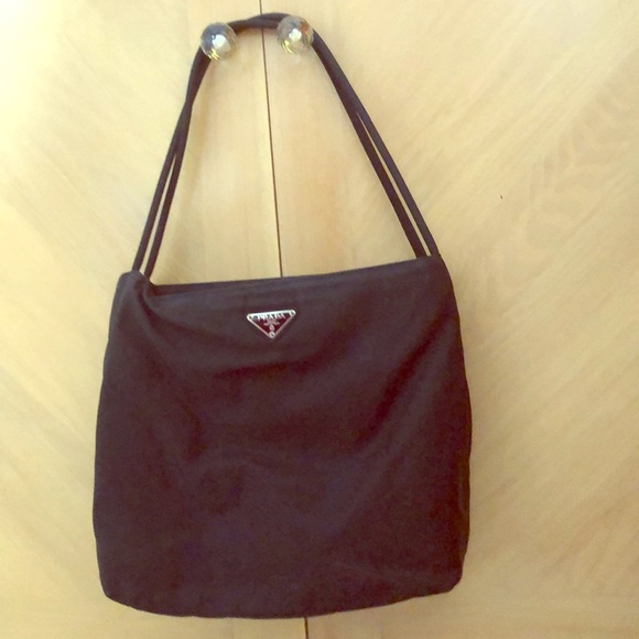 Prada bag - Picture 1 of 3